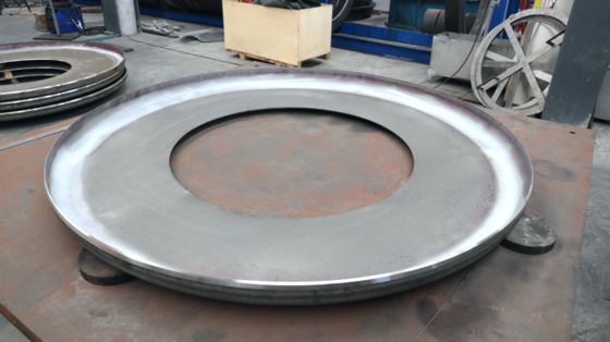 Center-Hole 304L Flat Dished Head（FH 1761×10） for Large Equipment - Customization Available